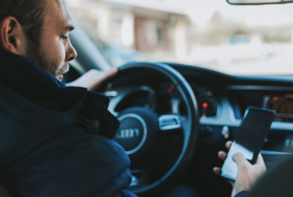 How to avoid distracted driving?